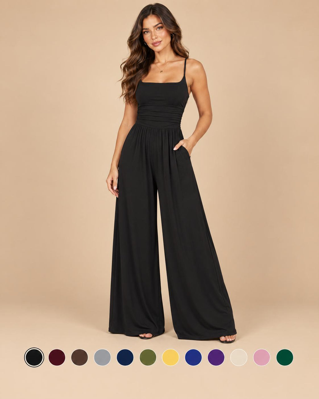 Mono elegante de piernas anchas con tirantes